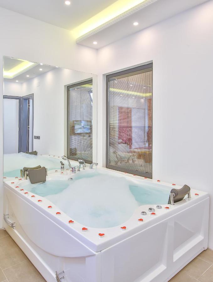 Villa Mihrimah 2 Kaş Exteriör bild